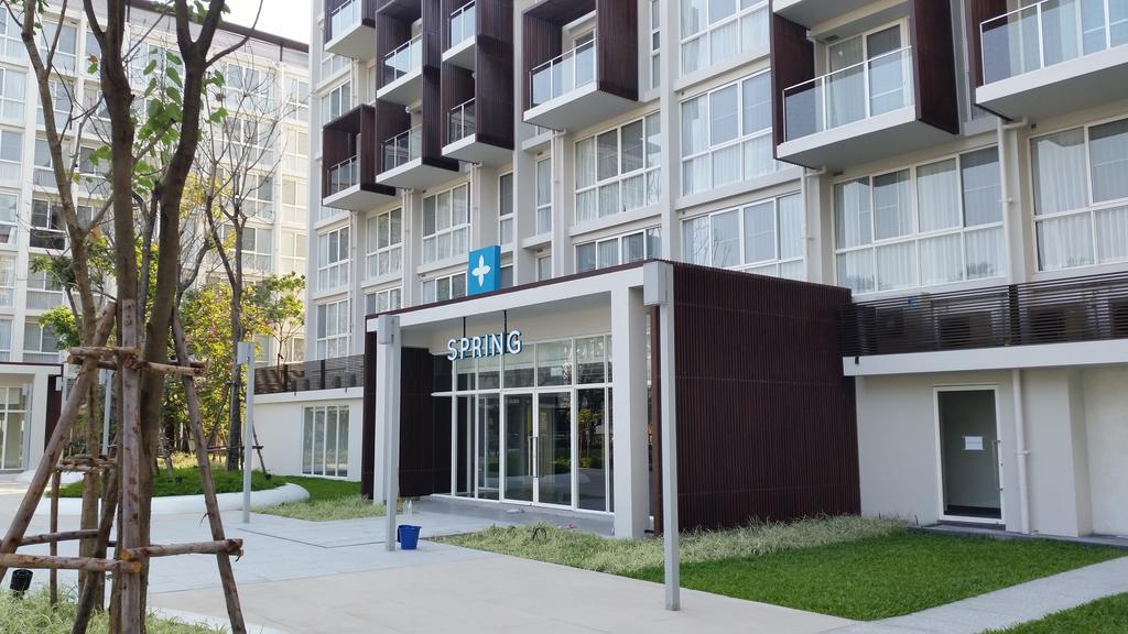 ดิ ไอเดิล โฮเทล แอนด์ เรสซิเดนซ์  Hotel Khlong Luang ภายนอก รูปภาพ