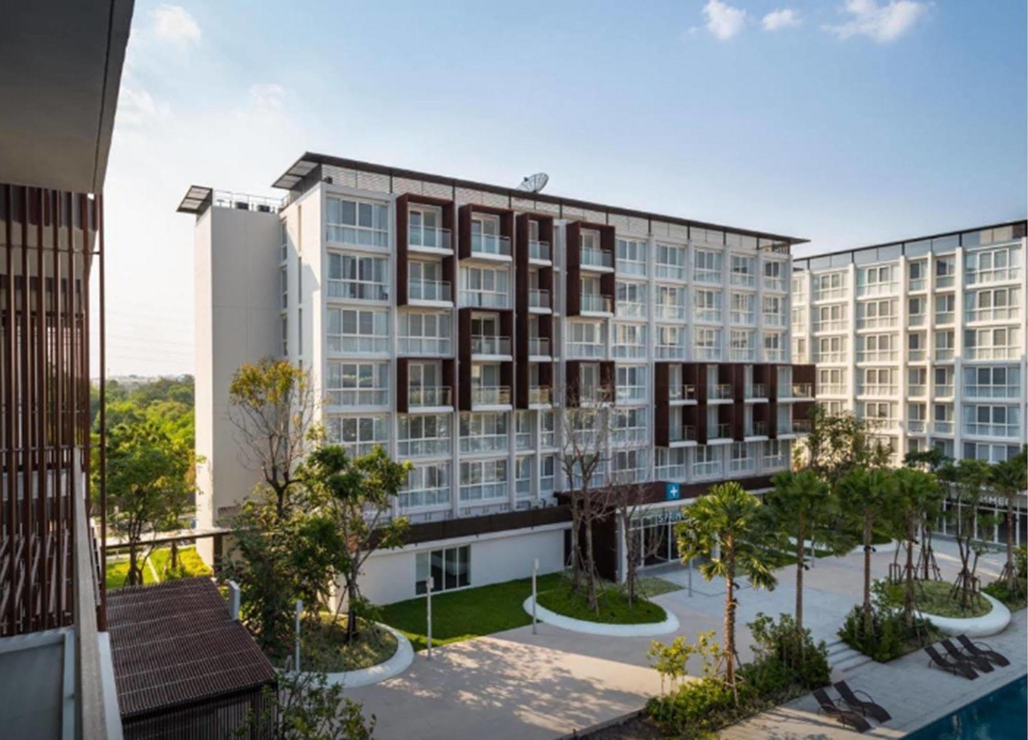 ดิ ไอเดิล โฮเทล แอนด์ เรสซิเดนซ์  Hotel Khlong Luang ภายนอก รูปภาพ